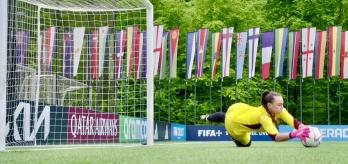 Learning to dive low