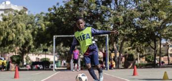 Regatear controlando el balón 