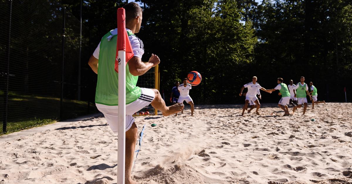 53) Saque de esquina FIFA Training Centre